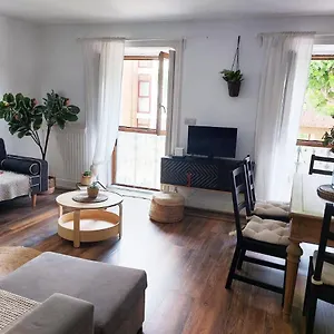https://getxo-beach-apartment-by-getxo-garden-houses.sansebastianhotels.net