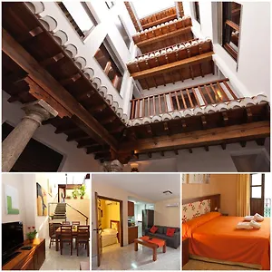 Апартаменты Mercader De Sedas Apartments, Гранада