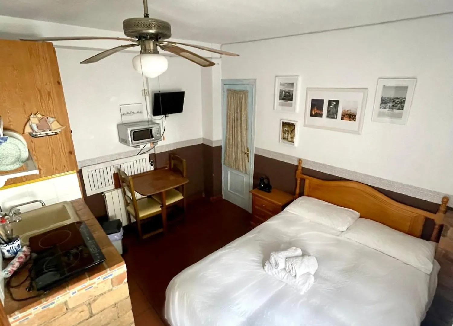 Habitacion Con Bano Y Cocina Privados En Albaicin Granada 0*,  Spanien